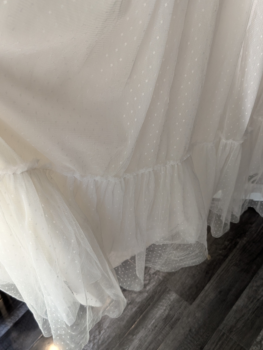 Ivory Floral-Embroidered Puff-Sleeve Maxi Dress - Picture 5 of 11